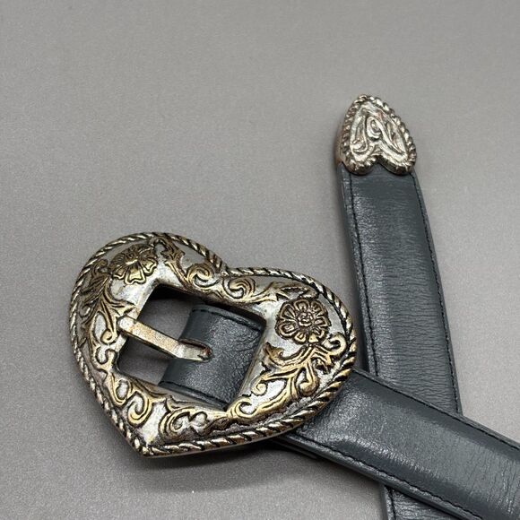 Vintage Justin Leather Western Belt Gray Heart Buckle 28 Cowhide USA 503GY - Picture 5 of 11
